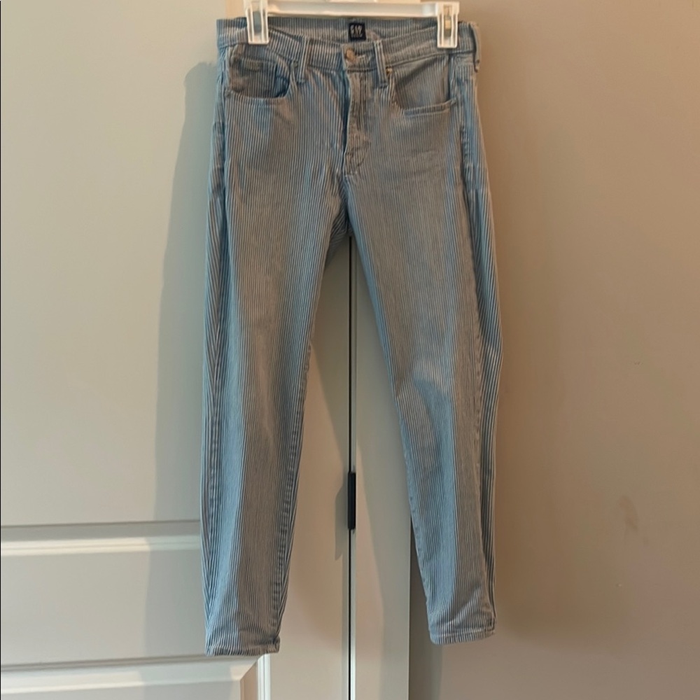 Women’s Gap True Skinny blue and white railroad striped jeans.  Size 28 Regualr